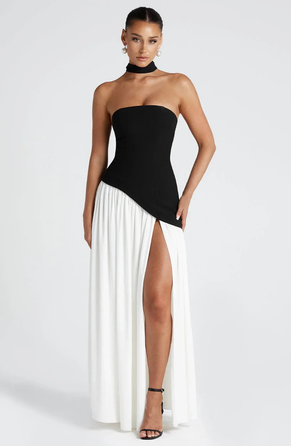Elegantes Korsettkleid mit Schaldetail und hohem Schlitz | Damenmode 10