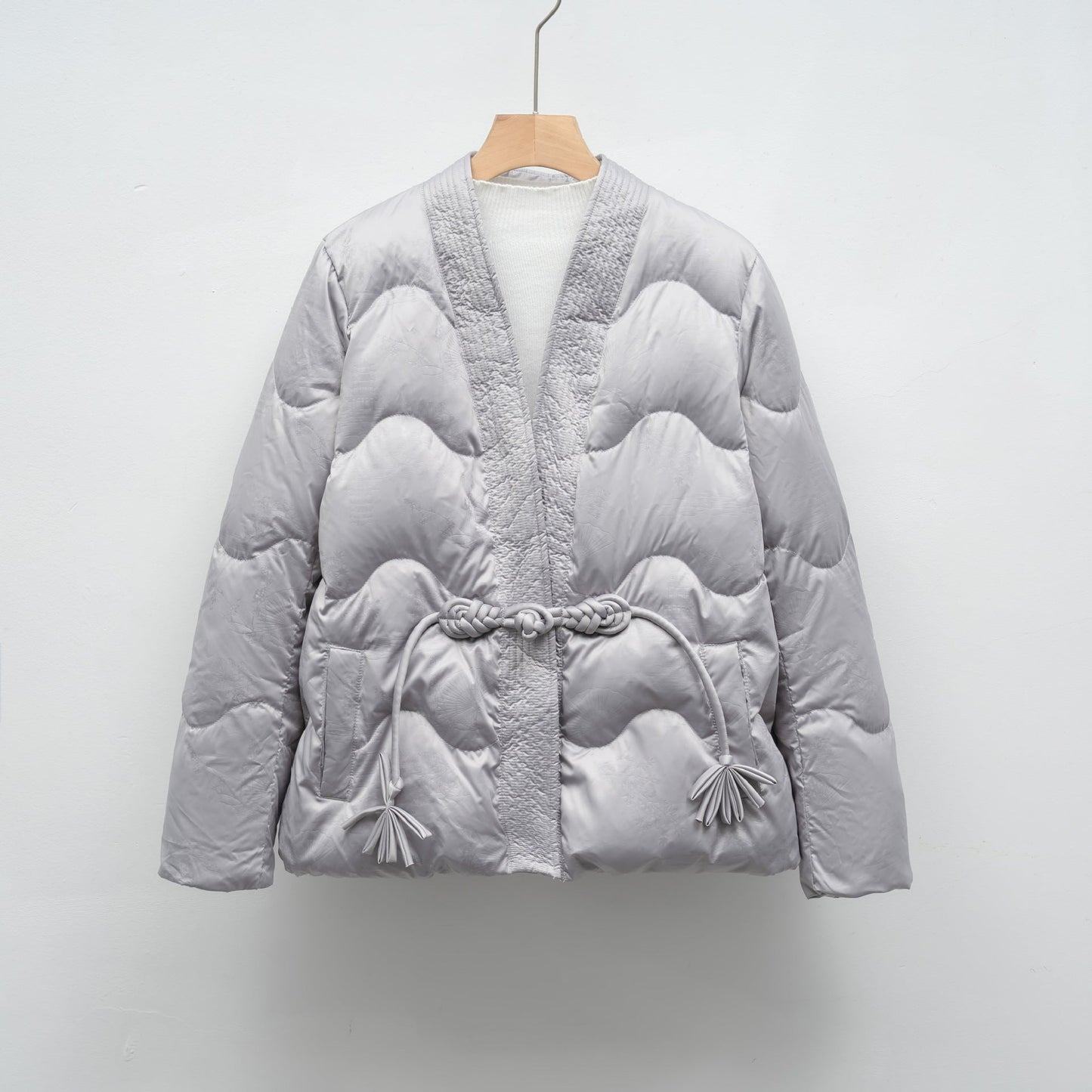 Voluminöse Steppjacke Damen | Elegante Taillierte Jacke 4