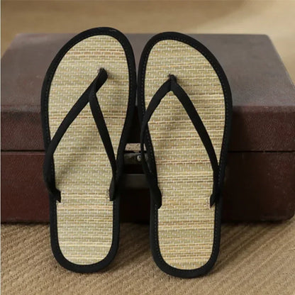 Bequeme Flip-Flops für Frauen | Rutschfeste Hausschuhe 0