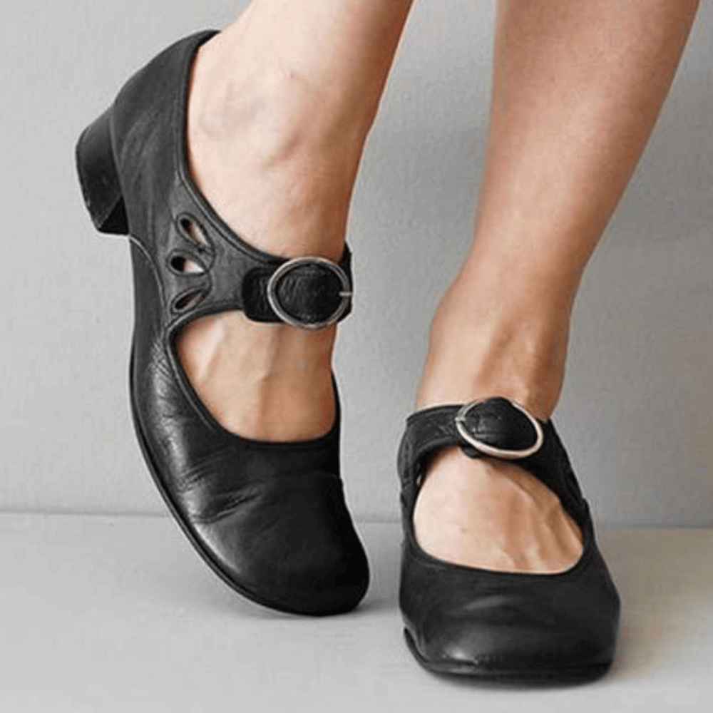 Bequeme Sandale | Elegante Damenfußbekleidung 1