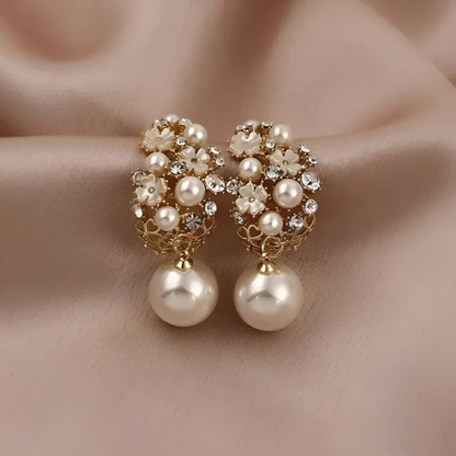 Blumenohrringe mit Perle | Eleganter Damenschmuck 0