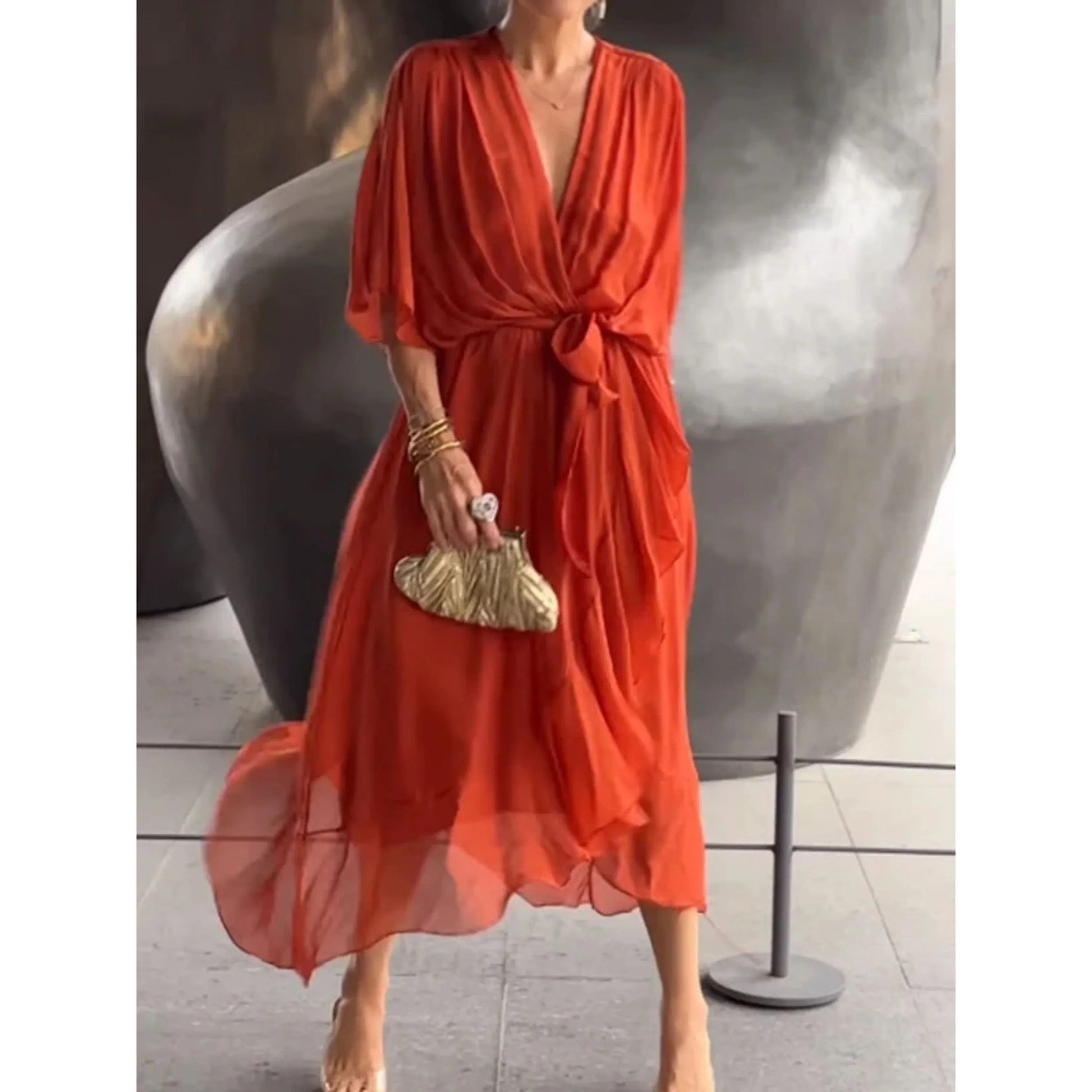 Camila Damen-Midikleid mit V-Ausschnitt und Gürtel 4
