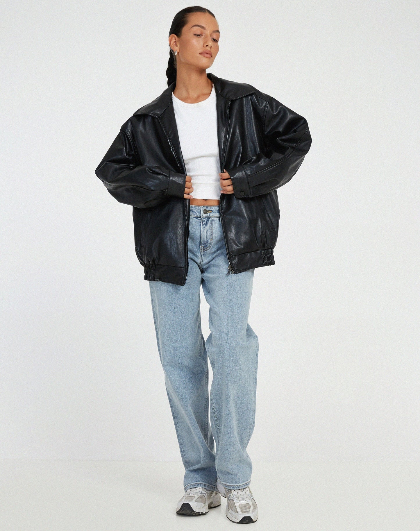 Damen Lederjacke Oversize mit Reißverschluss und Taschen 4