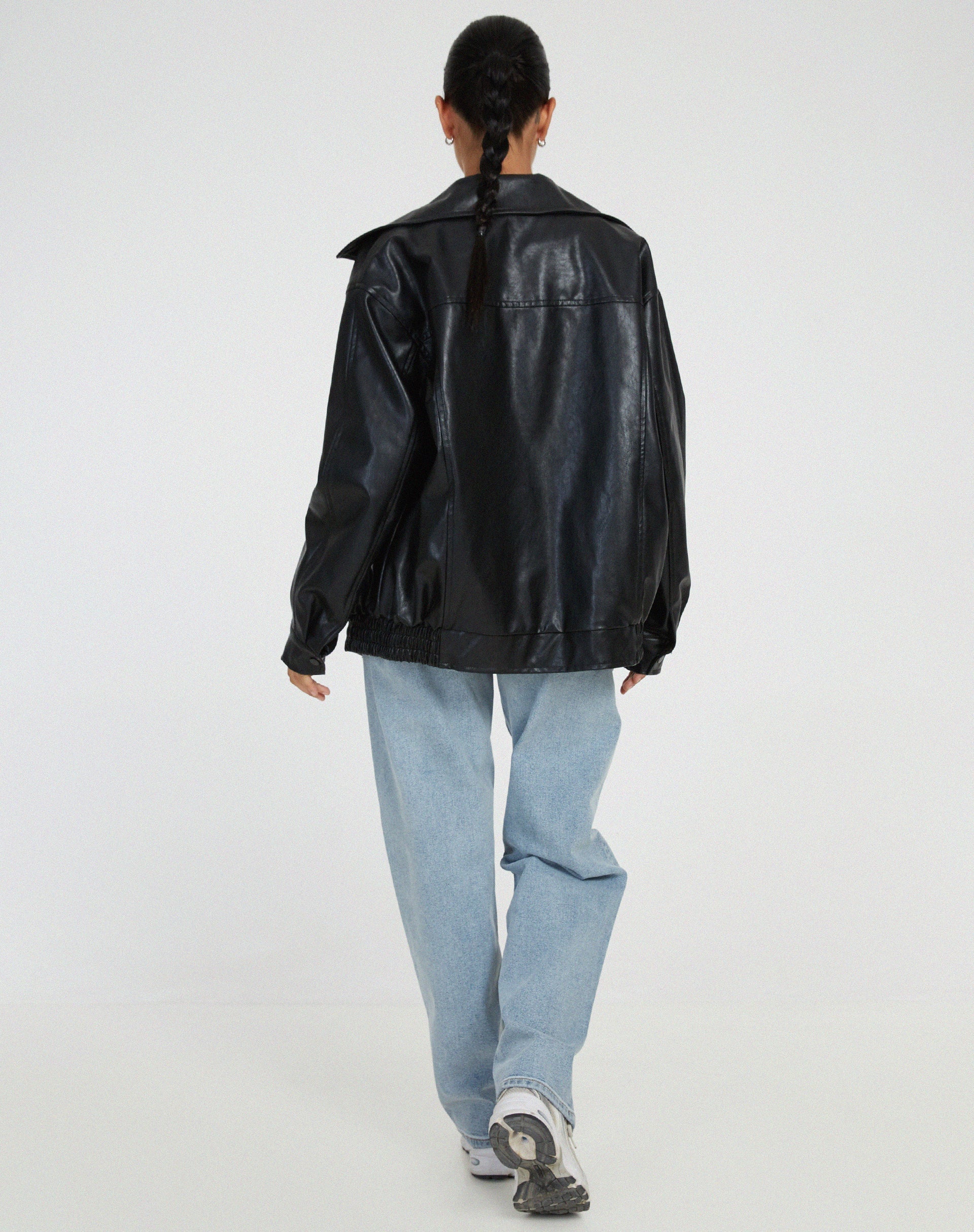 Damen Lederjacke Oversize mit Reißverschluss und Taschen 5