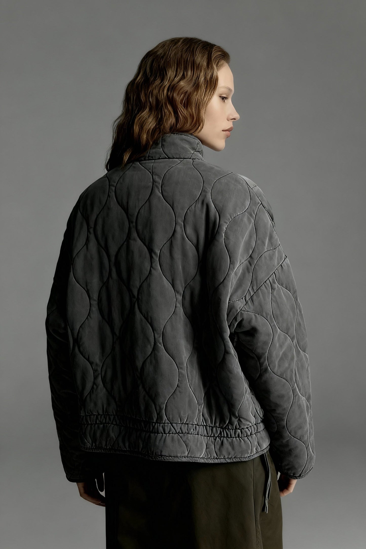Damen Steppjacke Kyrie mit hohem Kragen und Taschen 3