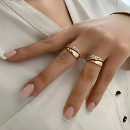 Eleganter Ring mit Funkelnden Steinen | Damen Schmuck 2