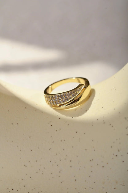 Eleganter Ring mit Funkelnden Steinen | Damen Schmuck 4