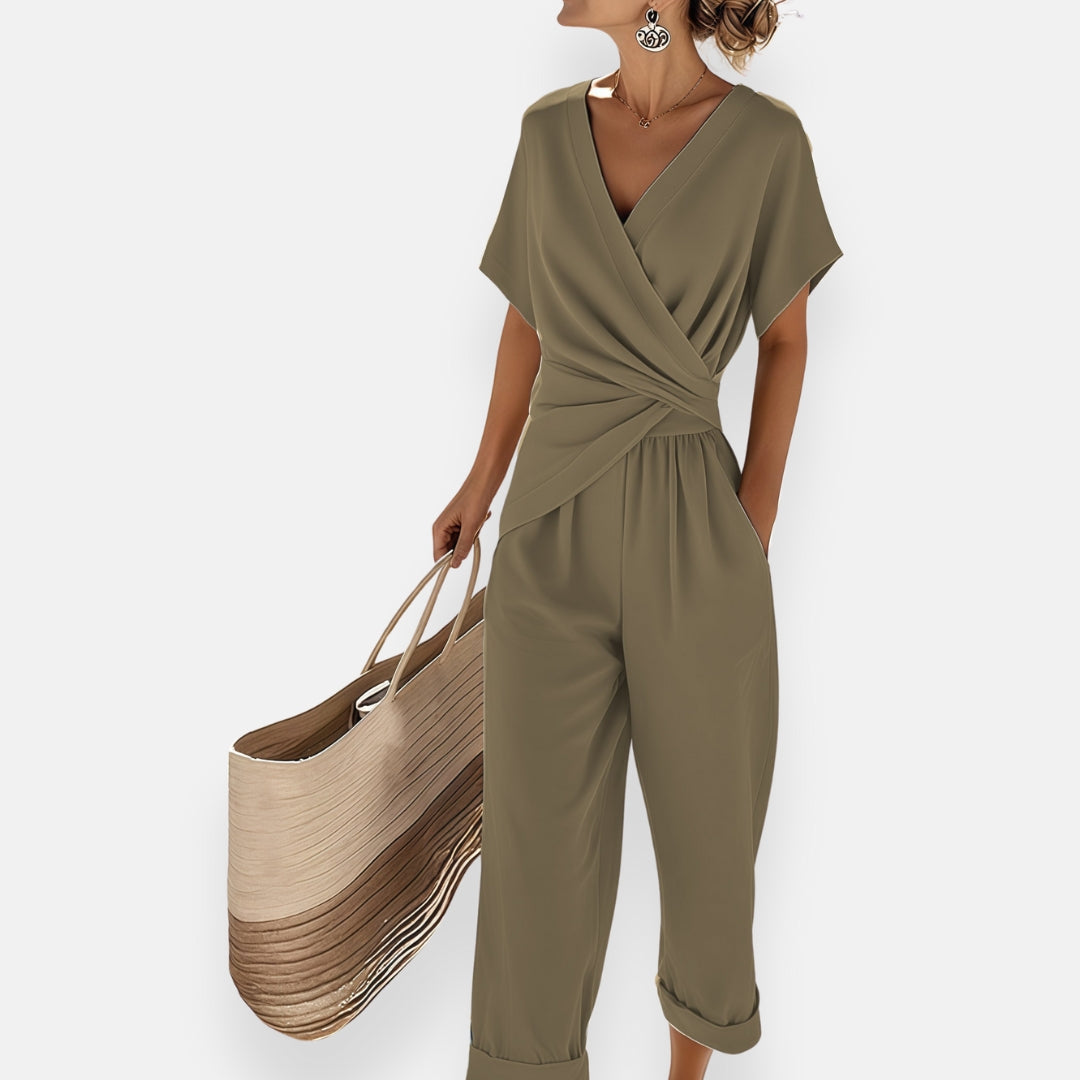 Elegantes Damen-Set mit Kreuzdesign und weiter Hose 1