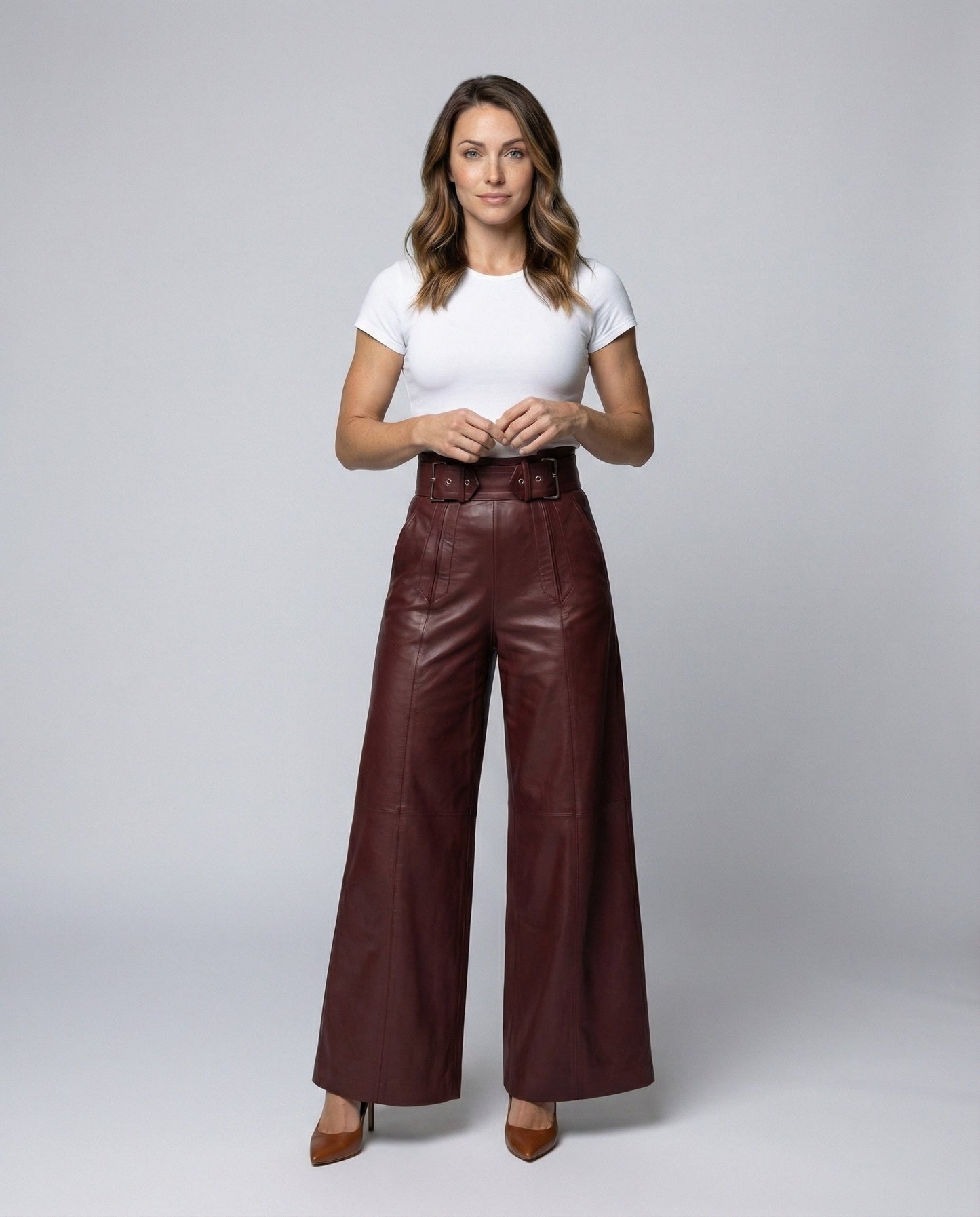 Hohe Damen Lederhose mit Plissee | Elegante Lederhose 1