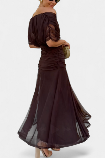 Iselina | Elegantes Maxikleid mit V-Ausschnitt und fließenden Ärmeln 1