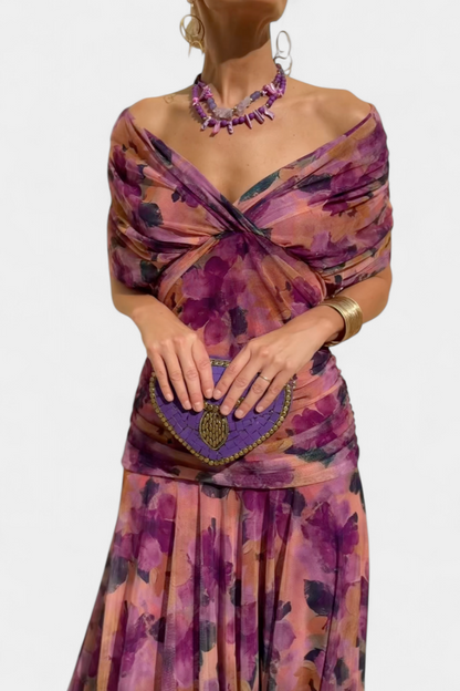 Iselina | Elegantes Maxikleid mit V-Ausschnitt und fließenden Ärmeln 8