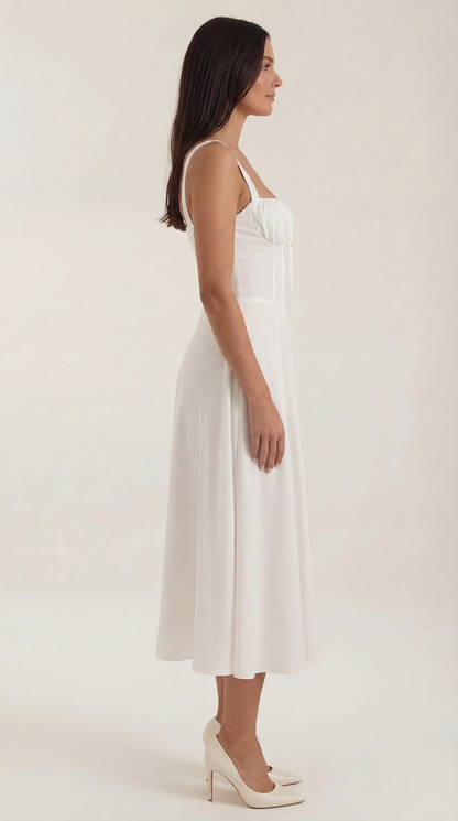 Jade Midi-Kleid | Feminines A-Linien Design mit Schnürung 1