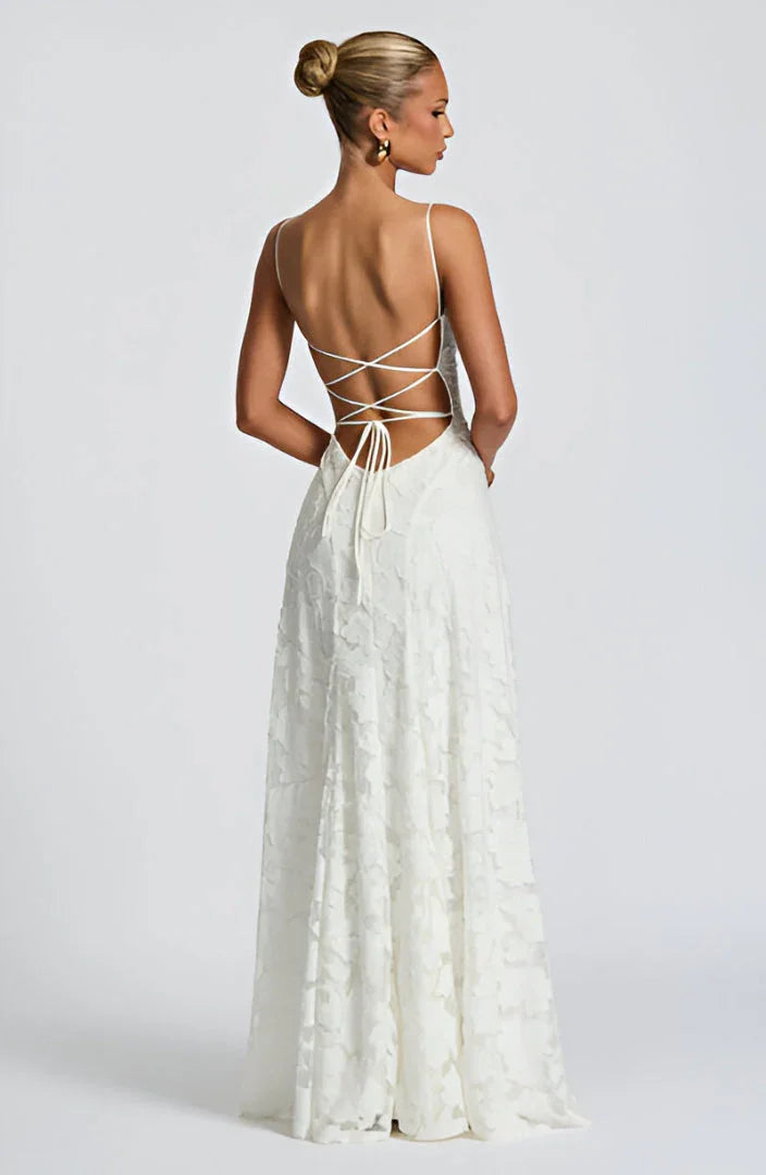 Langes Damenkleid mit dünnen Trägern und Blumenmuster 8