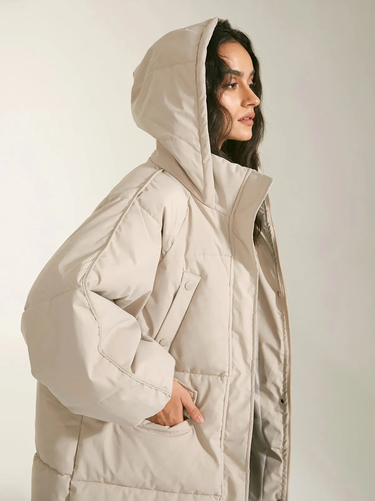 Laura | Damen Winterparka mit Kapuze und Pufferfüllung 3