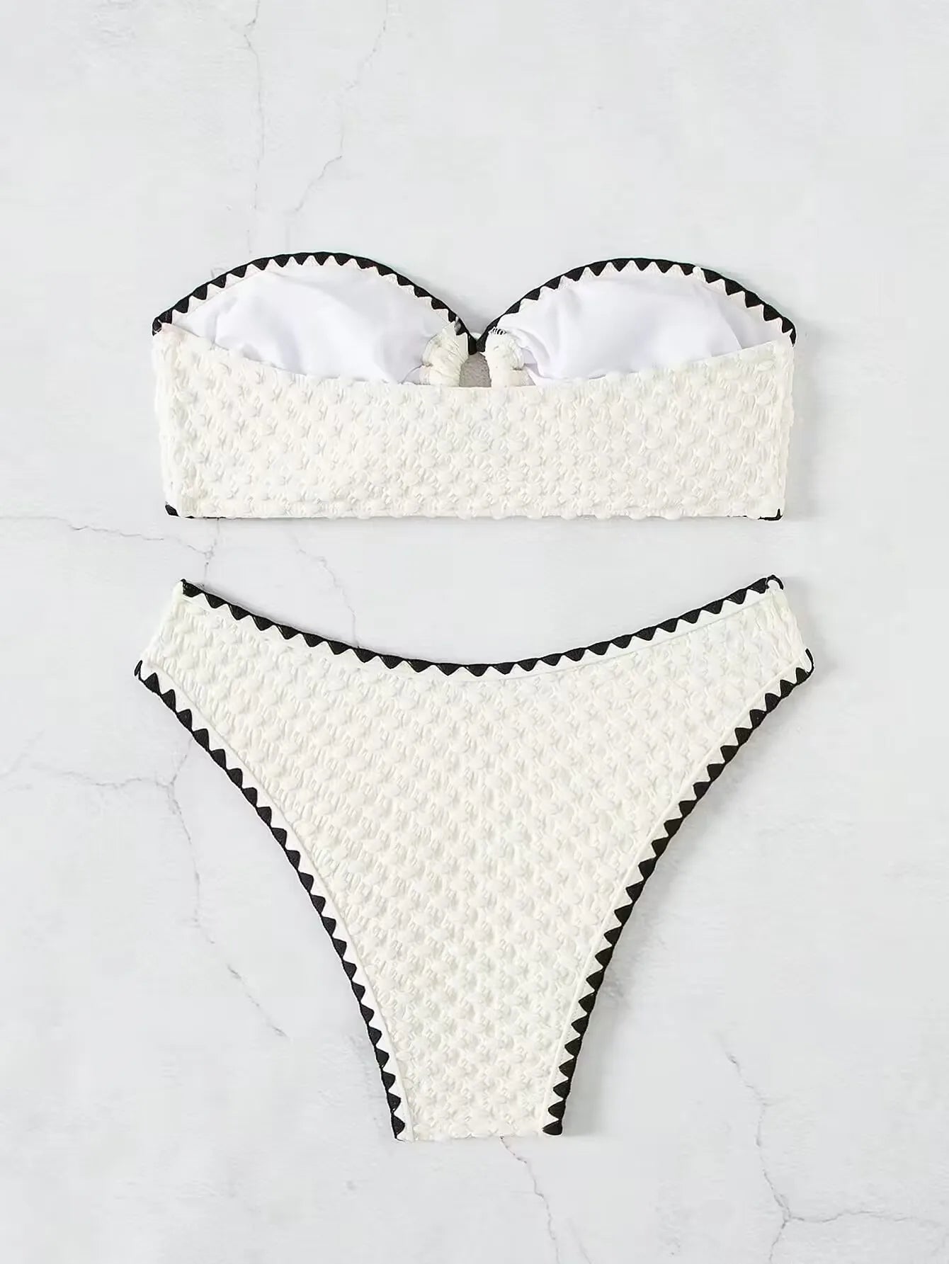 Weißer Bandeau Bikini | 2-teiliges Badeanzug Set für Frauen 1