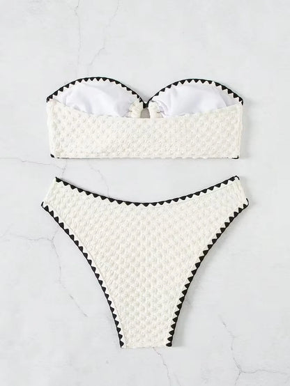 Weißer Bandeau Bikini | 2-teiliges Badeanzug Set für Frauen 1