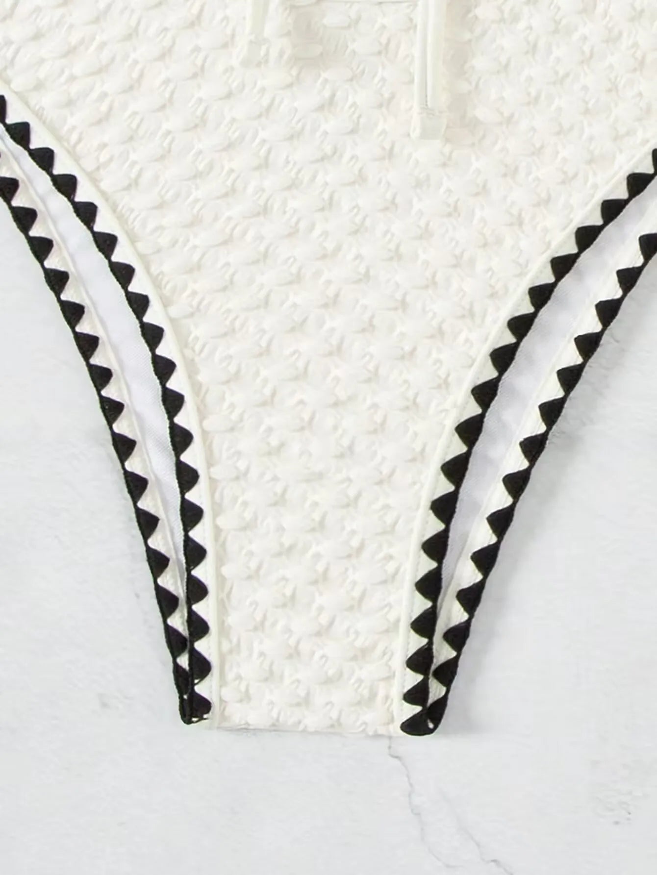 Weißer Bandeau Bikini | 2-teiliges Badeanzug Set für Frauen 4